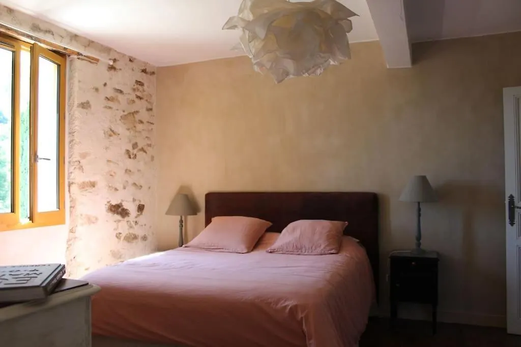 Holiday home Grande Maison Familiale 4 Chambres Ganac
